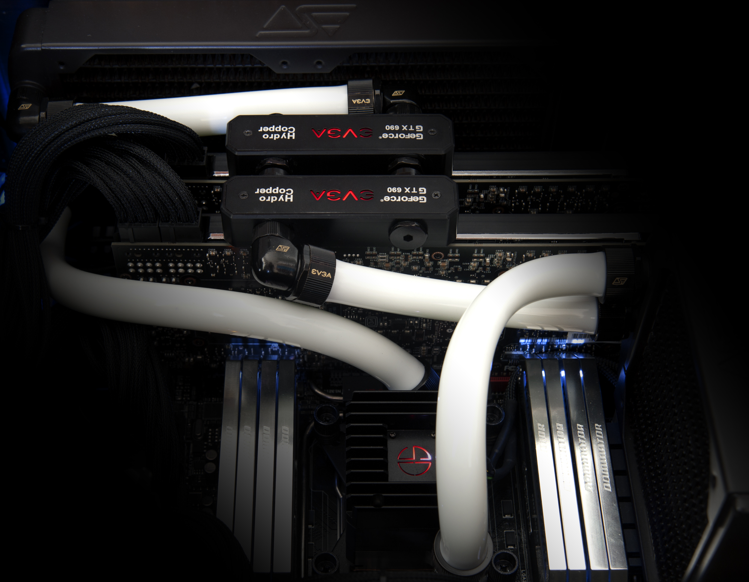 Completed HTPC build top-down